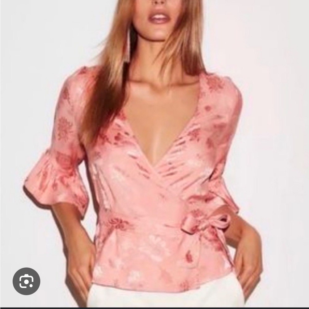 Express Pink Floral‎ Wrap Blouse with flutter sleeves Size Medium